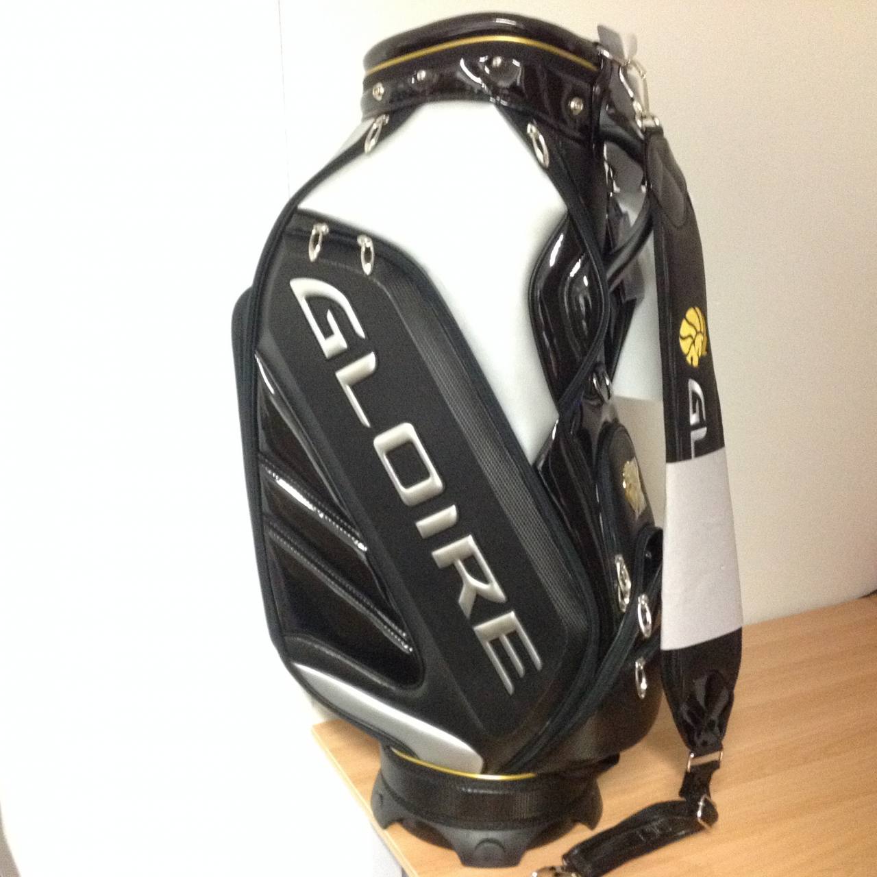 RARE NEW TaylorMade &quot;JAPAN&quot; Gloire Staff / Cart Bag - Black, Silver and Gold | eBay