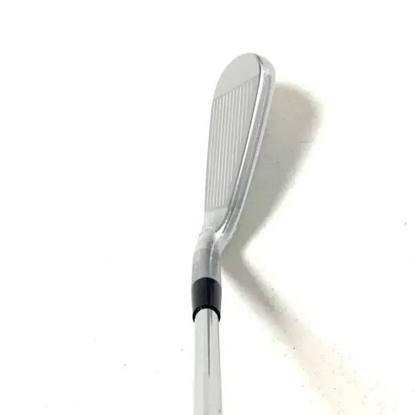 Mizuno JPX 925 Hot Metal #5 Iron - KBS Tour Lite Regular Flex Shaft - Image 4