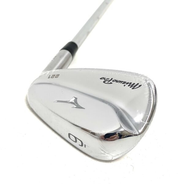 Mizuno Pro 221 #9 Iron Club - Dynamic Gold DST 98 R300 Regular Flex shaft