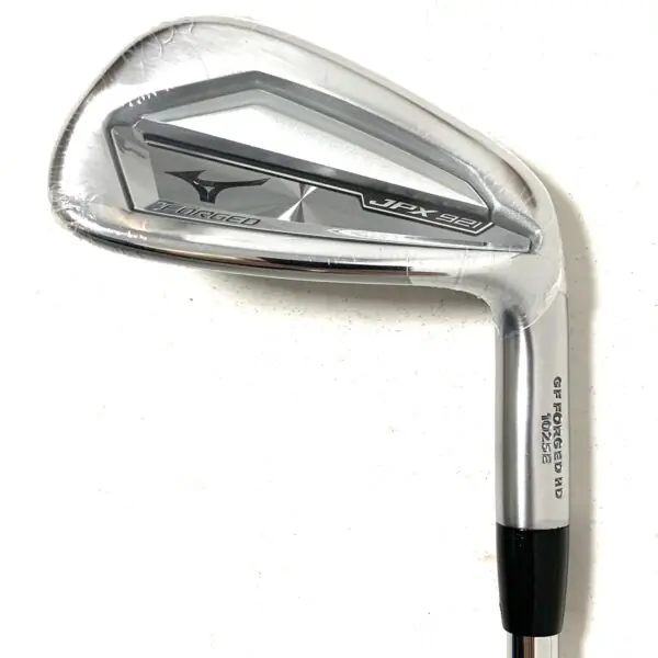 Mizuno JPX 921 Forged #8 Iron Club - Dynamic Gold DST 98 R300 Regular Flex Shaft - Image 2